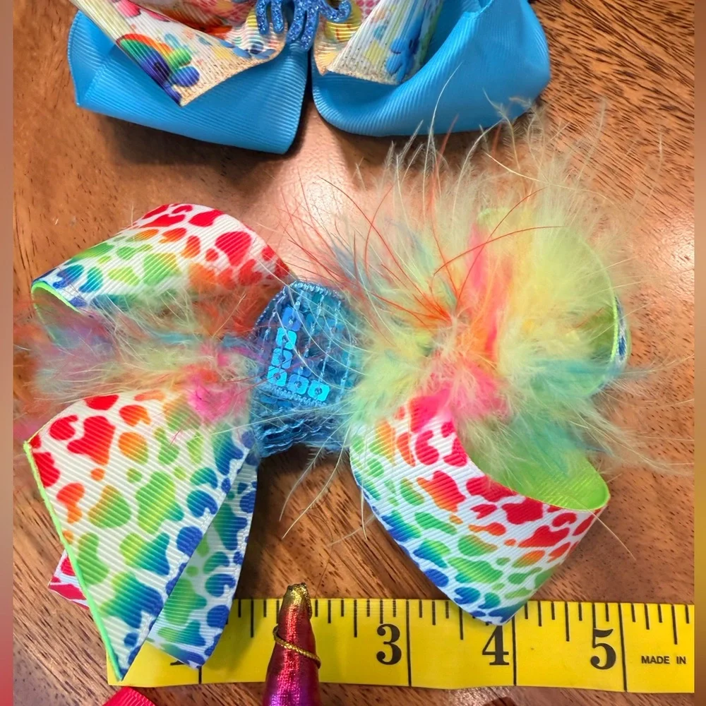 Colorful Hair Bow Set of 4 EUC